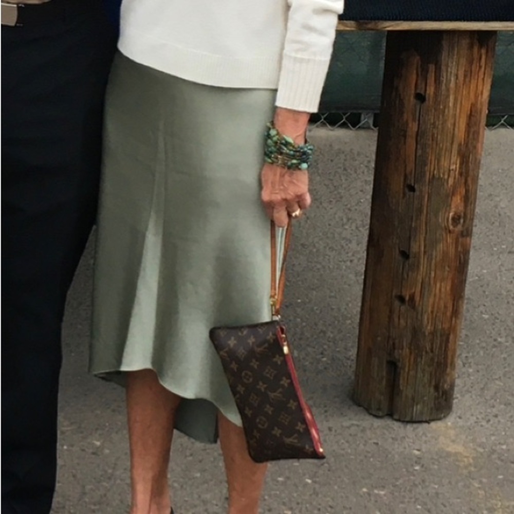 Alice andOlivia satin skirt